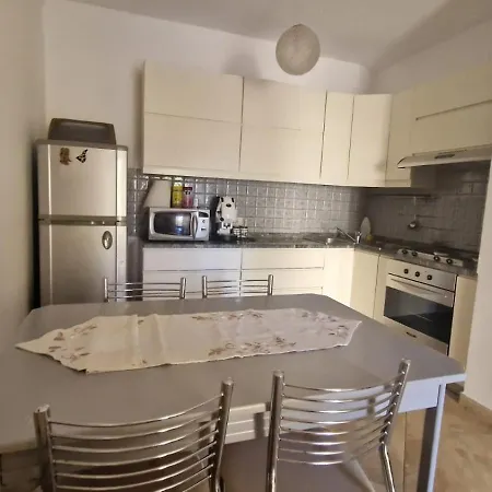 Lejlighed E&k Apartament Shkembi Kavajes