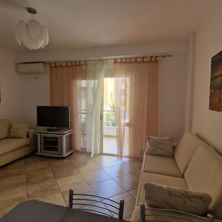 E&k Apartament Shkembi Kavajes *