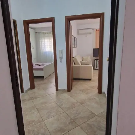 Lejlighed E&k Apartament Shkembi Kavajes